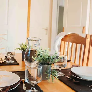 https://le-malazeou.midi-pyreneeshotels.com